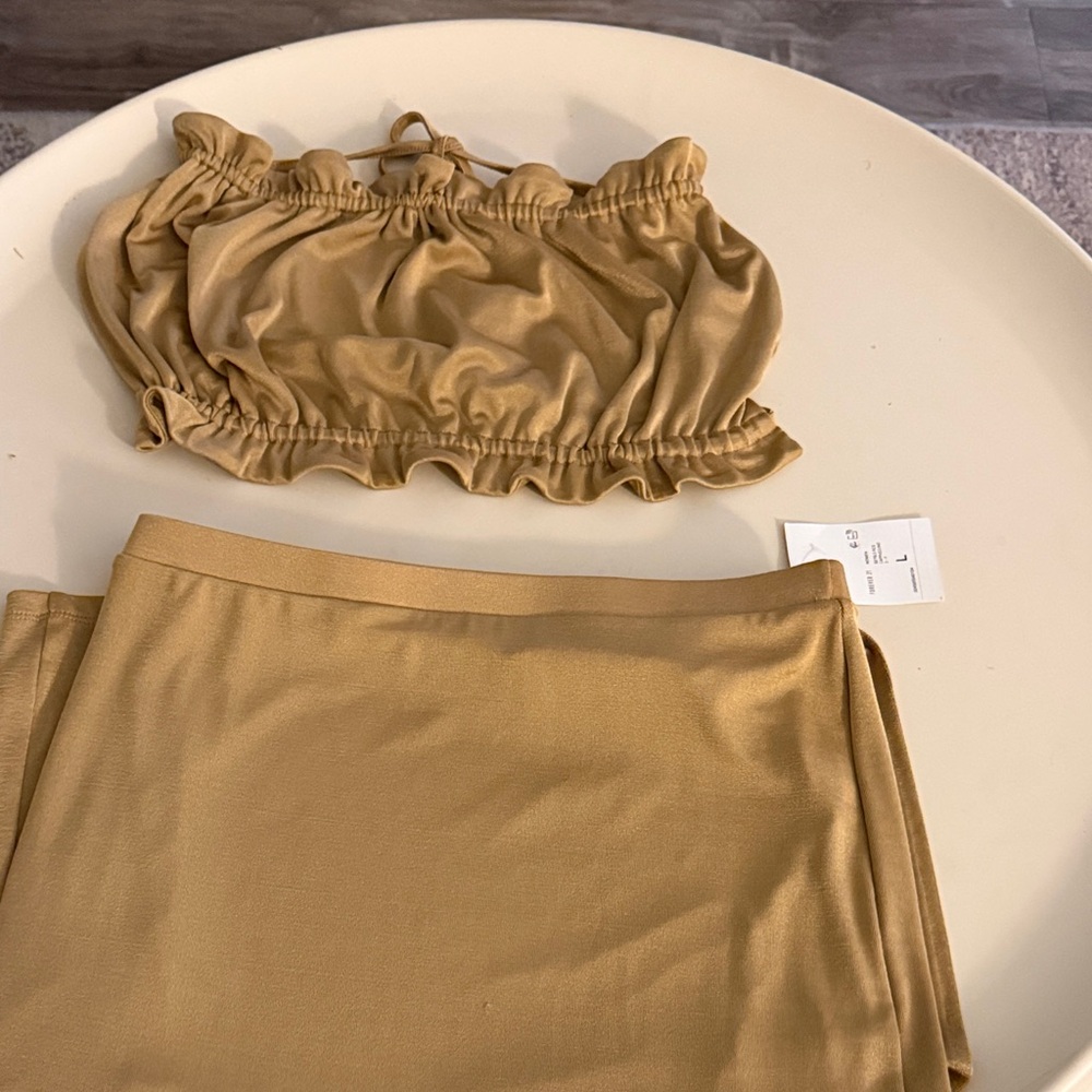 Forever 21 Tan Ruffle Crop Top